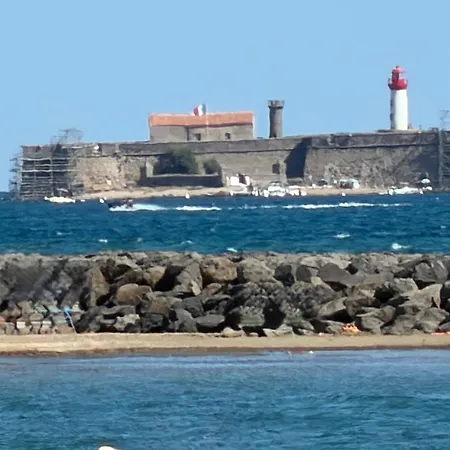 Mobil Les Pieds Dans L Eau Le Grau-dʼAgde