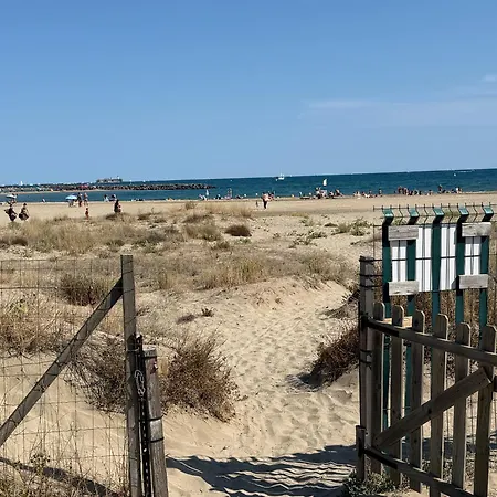 Mobil Les Pieds Dans L Eau Le Grau-dʼAgde